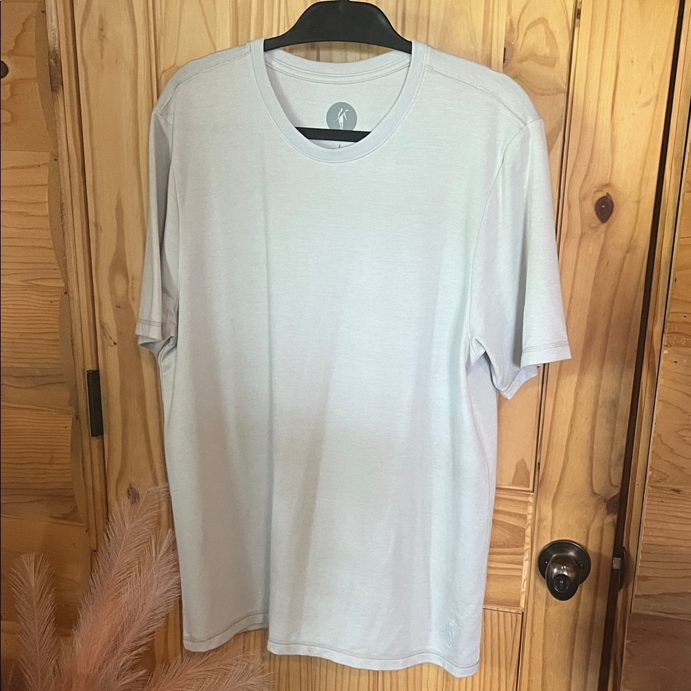 Men’s Toes on the Nose Gray Crew Neck Short Sleeve Tee